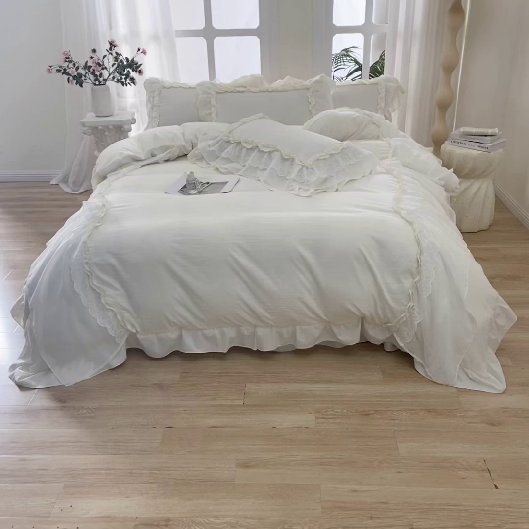 91家纺网 家纺一手货源 找家纺 七里香 2026春夏新款加厚锦棉雪纺蕾丝法式仿棉床盖韩版公主风四件套 知羽-米白