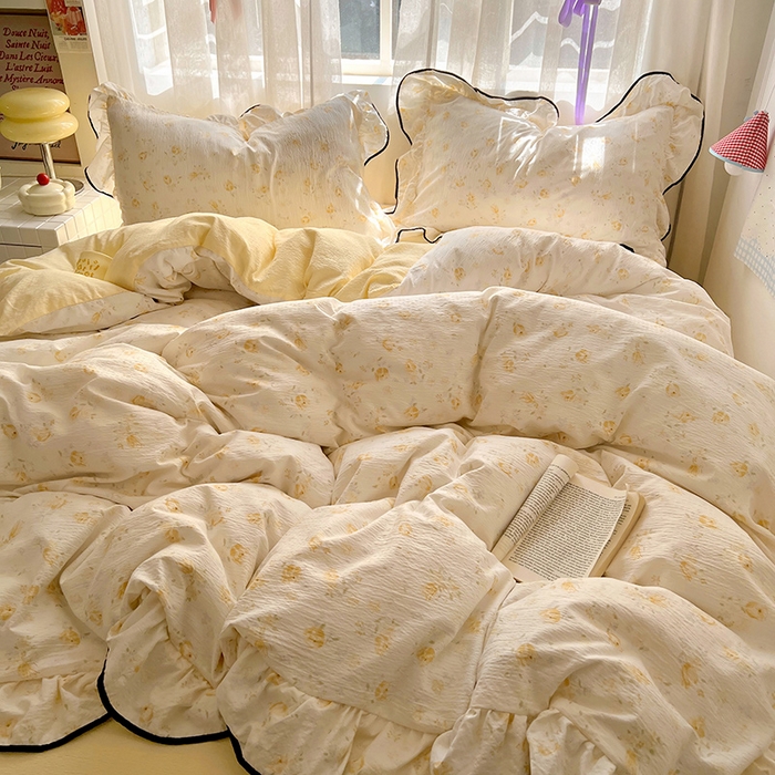 91家纺网 家纺一手货源 找家纺 睡美美家纺 2026新款皱皱纱肤感花边四件套 莹光