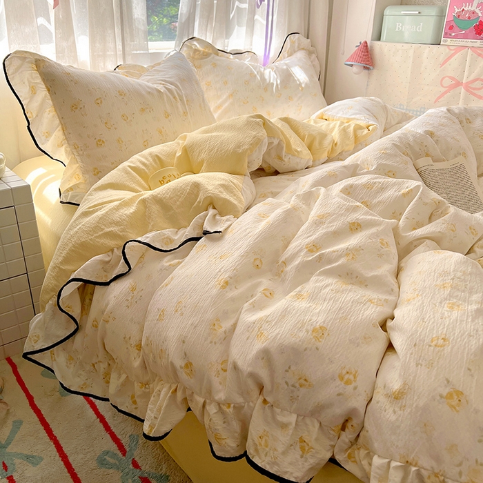 91家纺网 家纺一手货源 找家纺 睡美美家纺 2026新款皱皱纱肤感花边四件套 莹光