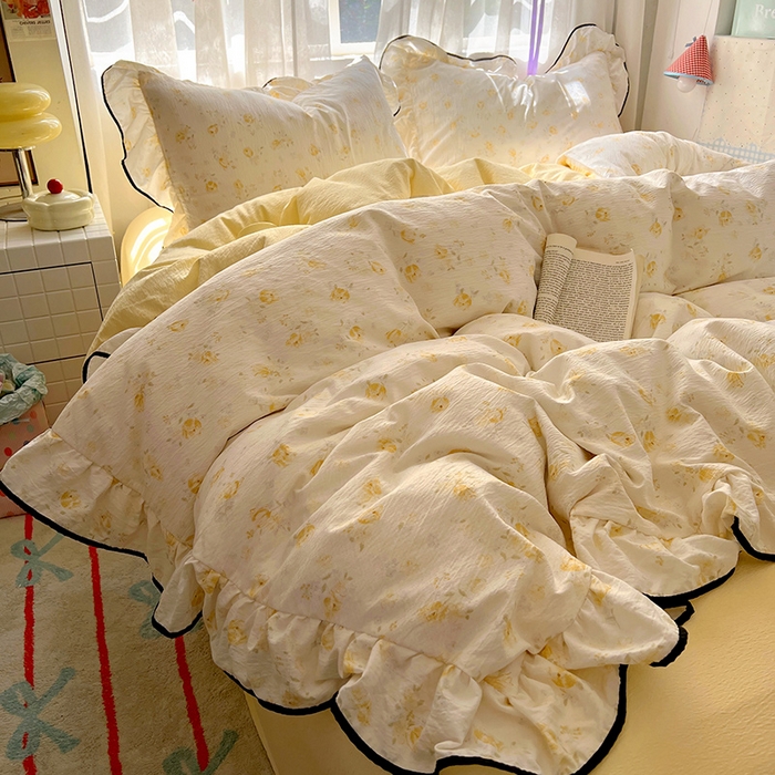 91家纺网 家纺一手货源 找家纺 睡美美家纺 2026新款皱皱纱肤感花边四件套 莹光