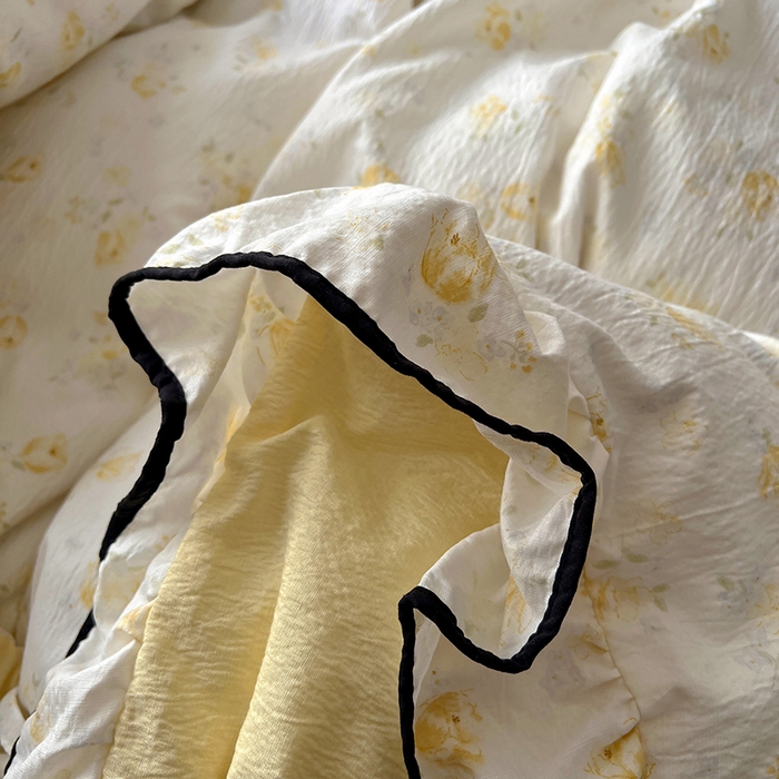 91家纺网 家纺一手货源 找家纺 睡美美家纺 2026新款皱皱纱肤感花边四件套 莹光