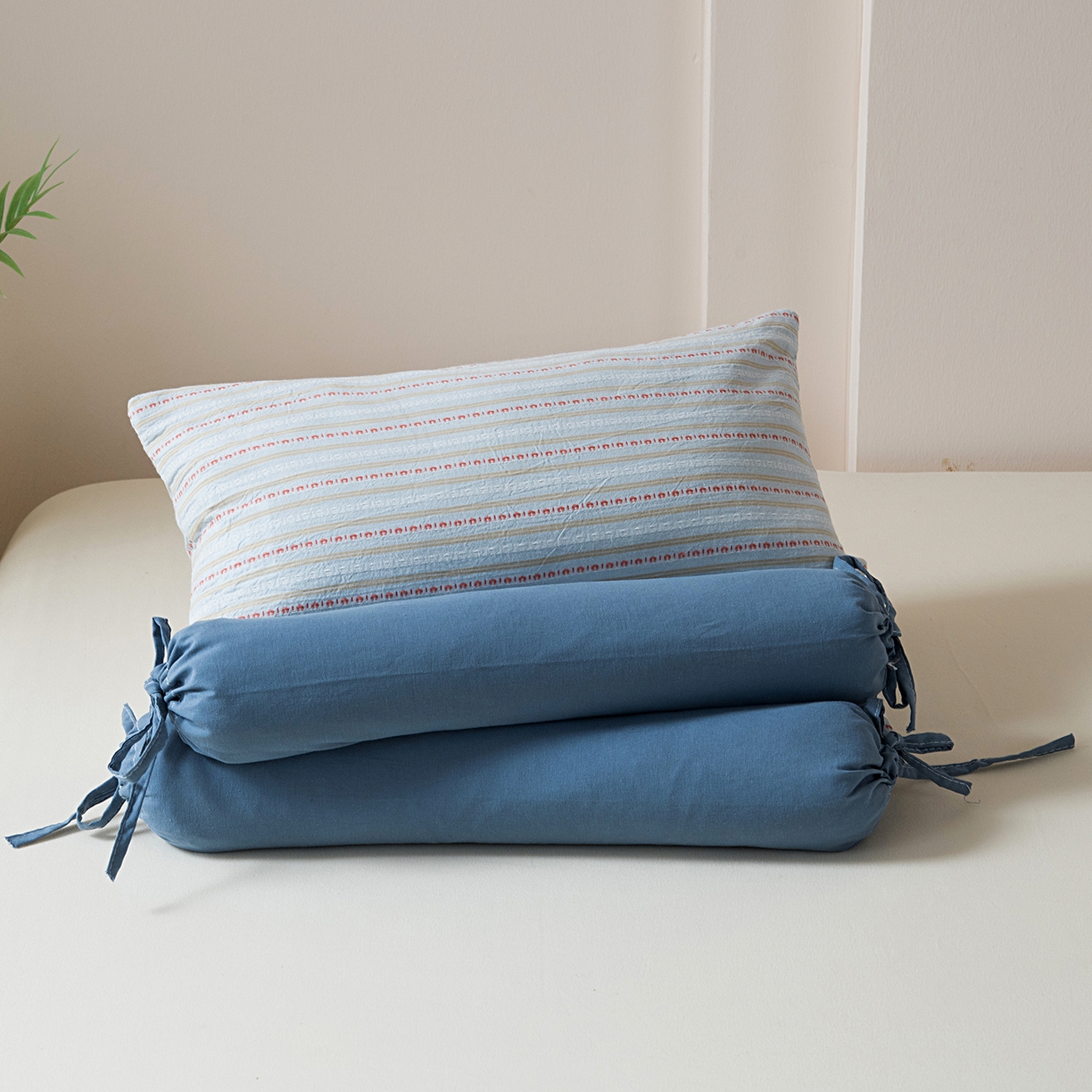 91家纺网 家纺一手货源 找家纺 莉迪娅 2026新款全棉立体条纹荞麦枕枕头枕芯 条纹蓝