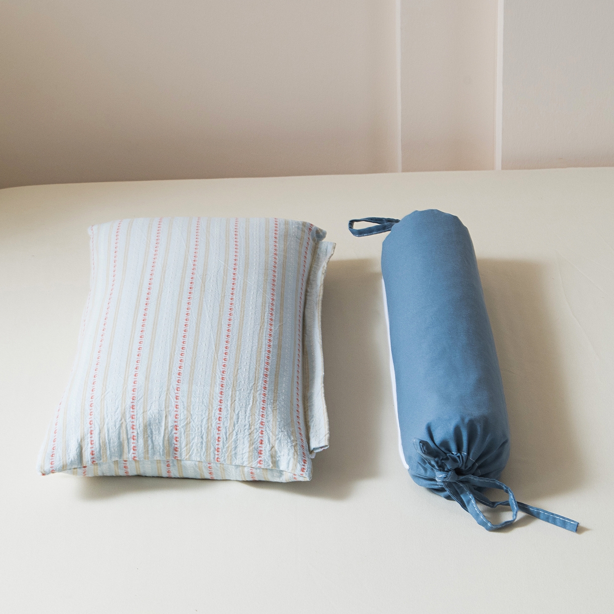 91家纺网 家纺一手货源 找家纺 莉迪娅 2026新款全棉立体条纹荞麦枕枕头枕芯 条纹蓝