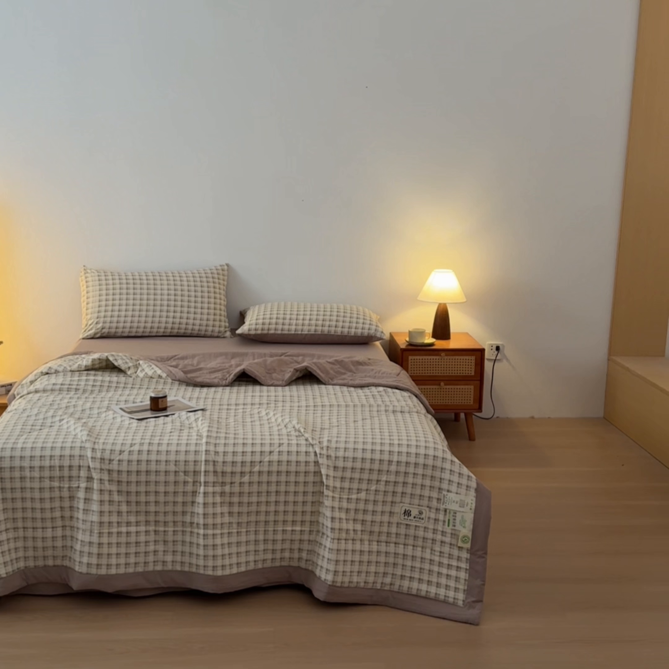 91家纺网 家纺一手货源 找家纺 寐眠 2026新款水洗棉花夏被夏凉被空调被 燕麦小方