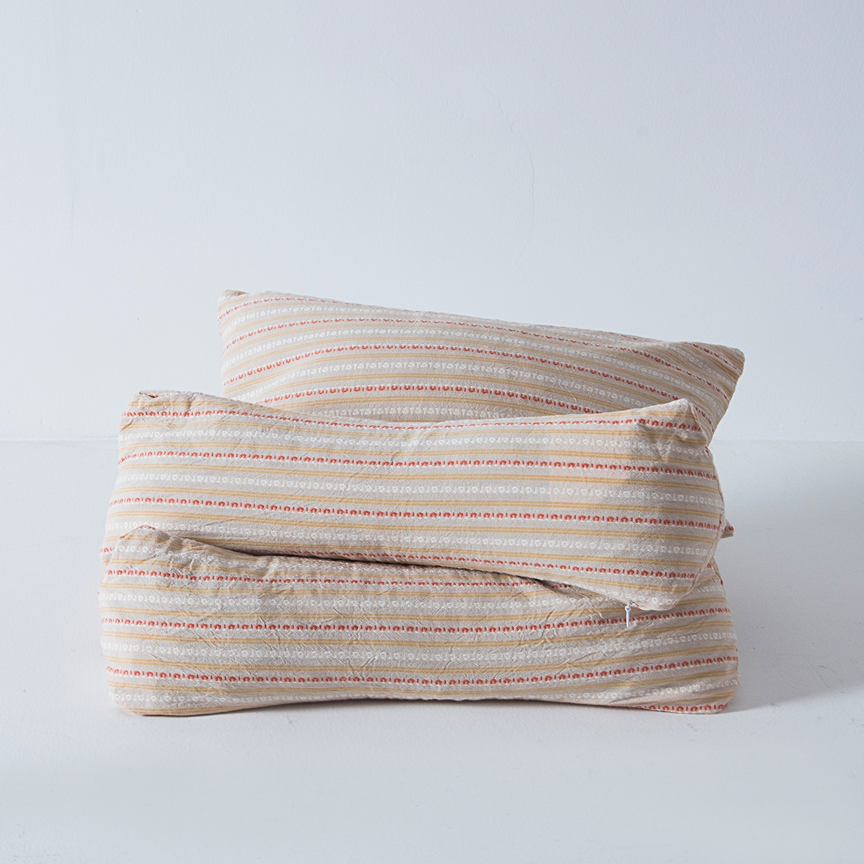 91家纺网 家纺一手货源 找家纺 莉迪娅 2026新款三角牵引组合荞麦枕枕头枕芯 三角枕-咖