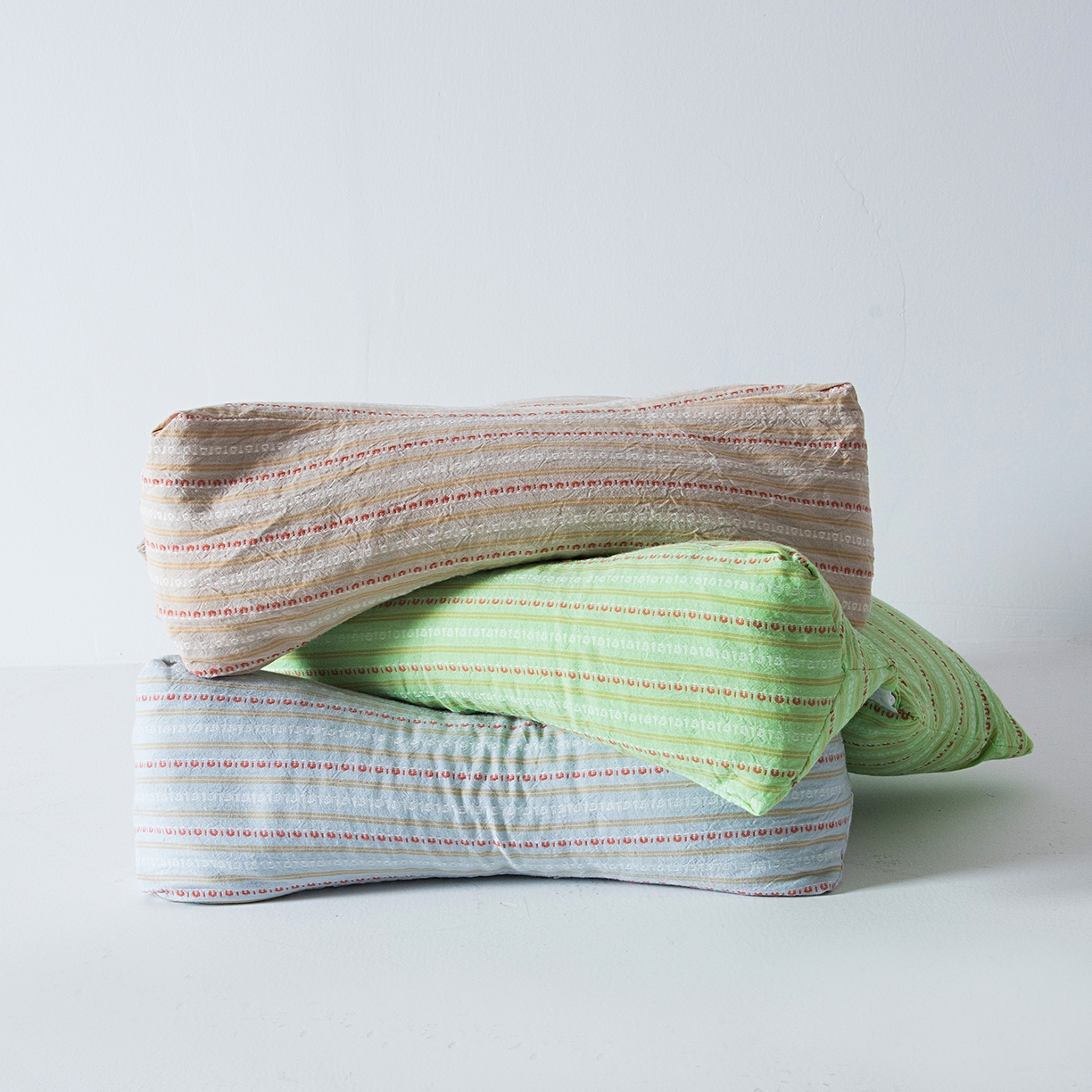 91家纺网 家纺一手货源 找家纺 莉迪娅 2026新款三角牵引组合荞麦枕枕头枕芯 组合图