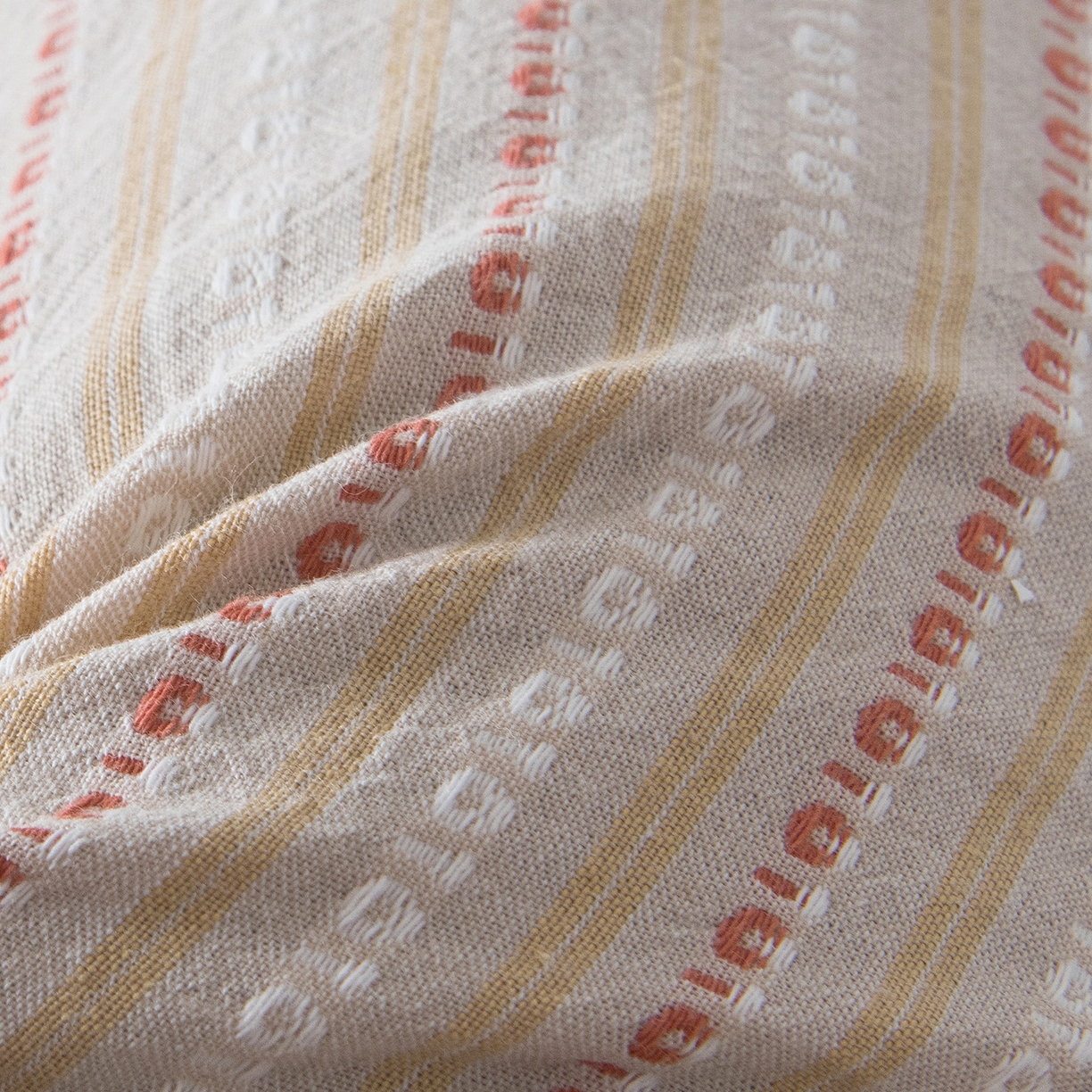 91家纺网 家纺一手货源 找家纺 莉迪娅 2026新款三角牵引组合荞麦枕枕头枕芯 三角枕-咖