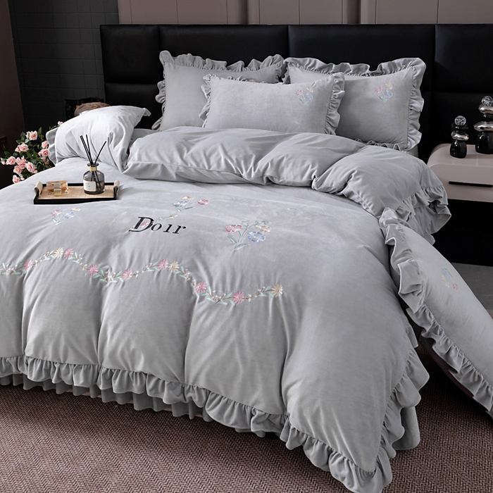 （总）莉迪娅 2026新款宝宝绒绣花床盖四件套婴儿绒纯色牛奶绒-Do系列