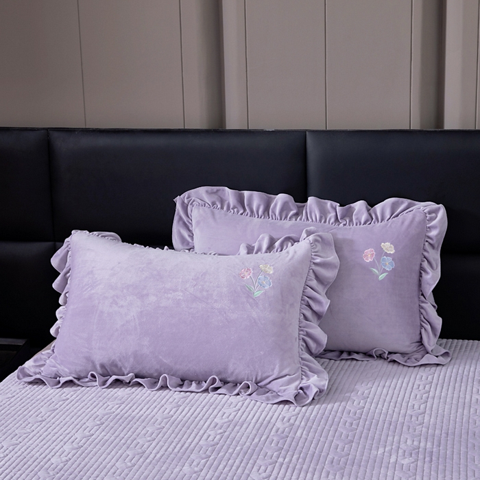 91家纺网 家纺一手货源 找家纺 莉迪娅 2026新款宝宝绒绣花床盖四件套婴儿绒纯色牛奶绒-Do系列 Do-香芋紫