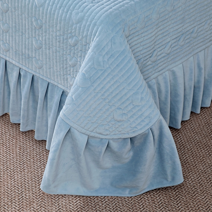 91家纺网 家纺一手货源 找家纺 莉迪娅 2026新款宝宝绒绣花床盖四件套婴儿绒纯色牛奶绒-Do系列 Do-天蓝