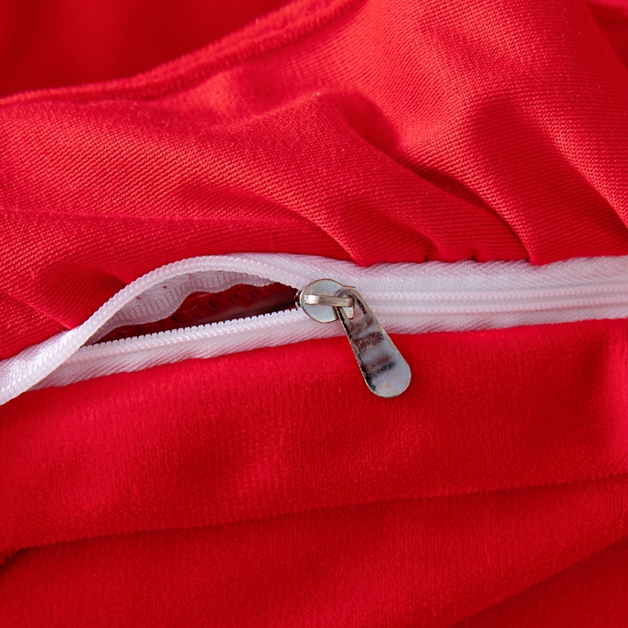 91家纺网 家纺一手货源 找家纺 莉迪娅 2026新款宝宝绒绣花床盖四件套婴儿绒纯色牛奶绒-Do系列 Do-大红