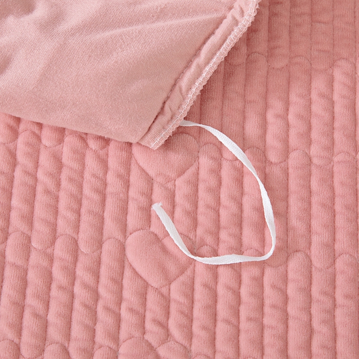 91家纺网 家纺一手货源 找家纺 莉迪娅 2026新款宝宝绒绣花床盖四件套婴儿绒纯色牛奶绒-Do系列 Do-玉色