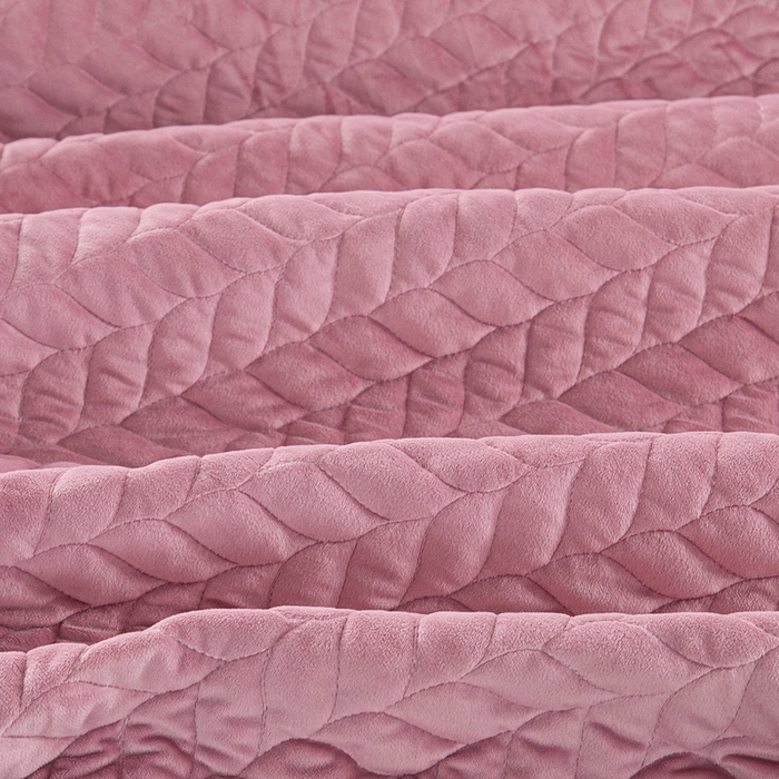 91家纺网 家纺一手货源 找家纺 （总）莉迪娅 2026新款立体雕花牛奶绒床盖四件套-轻奢花语