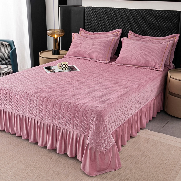 91家纺网 家纺一手货源 找家纺 莉迪娅 2026新款立体雕花牛奶绒床盖四件套-轻奢花语 轻奢花语-豆沙