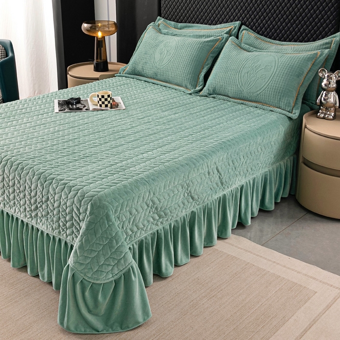 91家纺网 家纺一手货源 找家纺 莉迪娅 2026新款立体雕花牛奶绒床盖四件套-轻奢花语 轻奢花语-蔚蓝