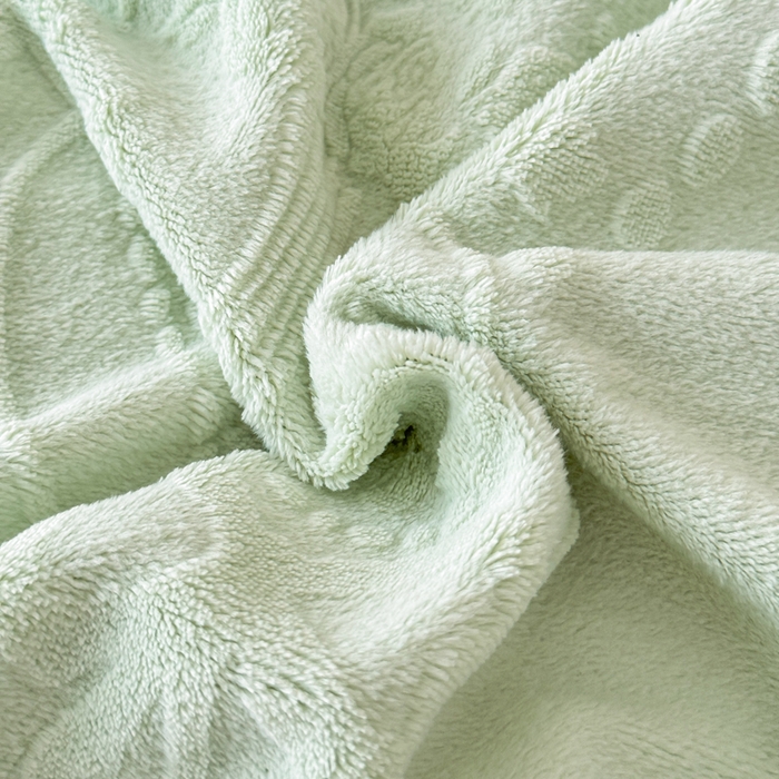 91家纺网 家纺一手货源 找家纺 莉迪娅 2026新款230克全消光立体雕花牛奶绒夹棉床盖四件套法式大花边兔毛绒毛球加棉加厚保暖三四件套-唯爱 唯爱-绿