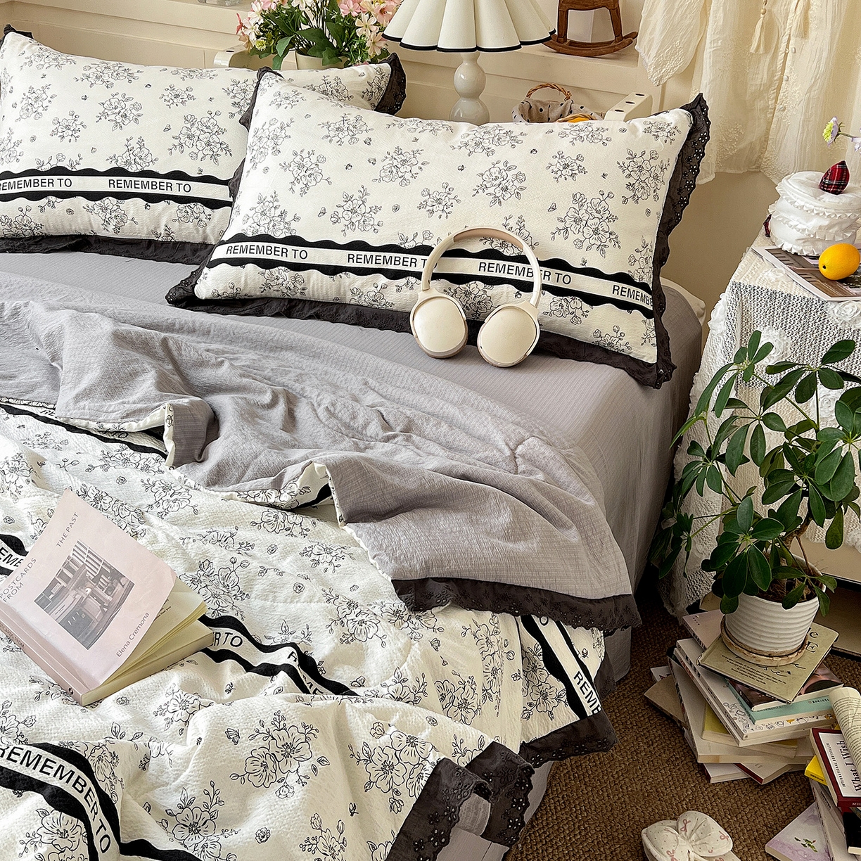 91家纺网 家纺一手货源 找家纺 瑞禾家纺 2026新款彩色花边木棉皱皱纱夏被四件套 赫本