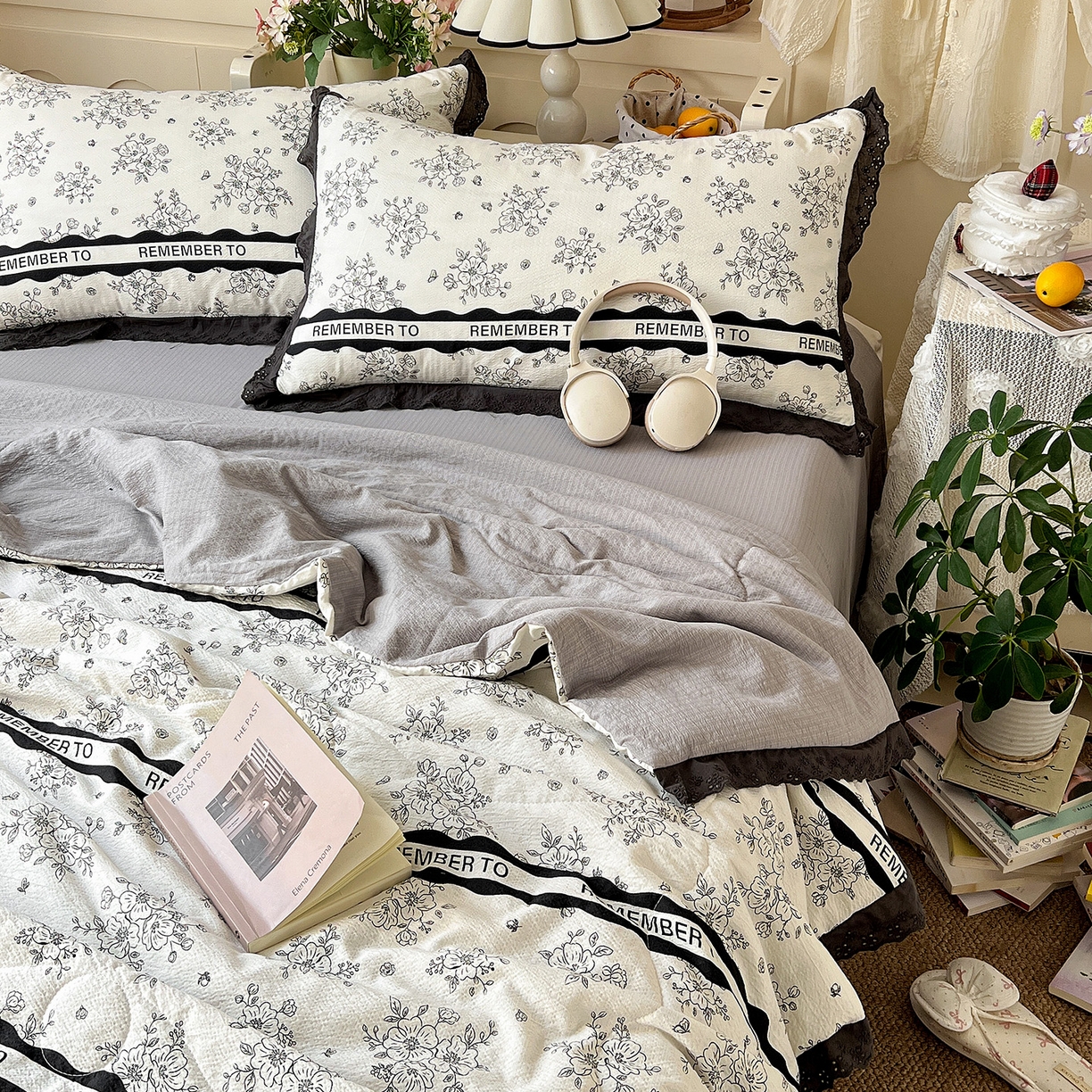 91家纺网 家纺一手货源 找家纺 瑞禾家纺 2026新款彩色花边木棉皱皱纱夏被四件套 赫本