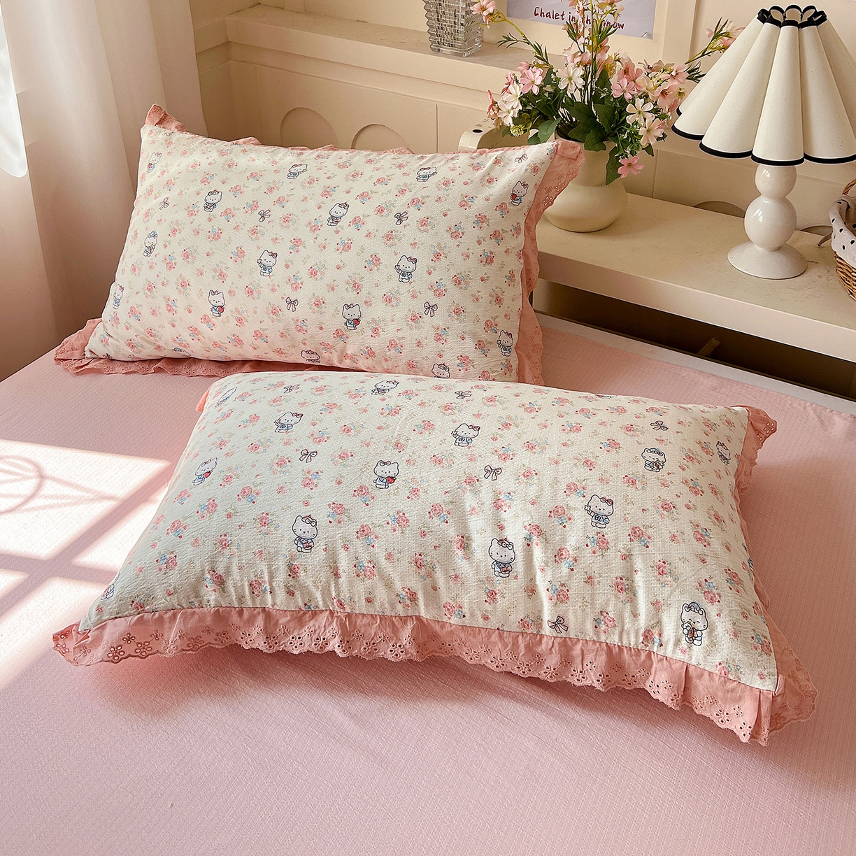 91家纺网 家纺一手货源 找家纺 瑞禾家纺 2026新款彩色花边木棉皱皱纱夏被四件套 奶芙喵