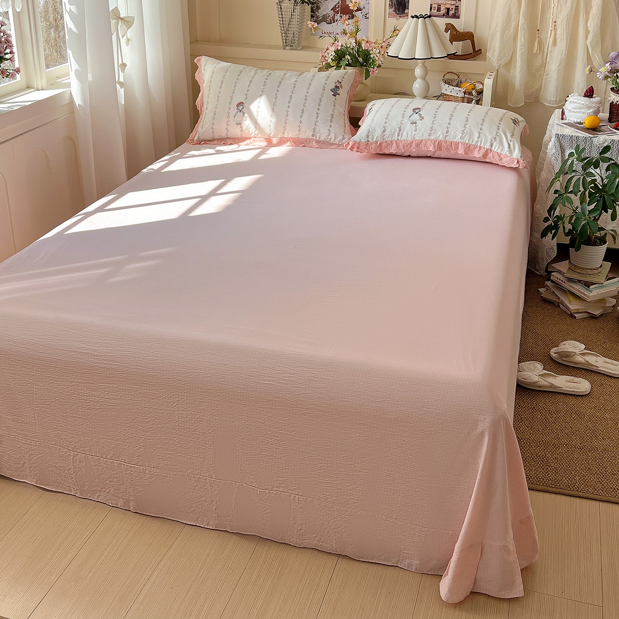 91家纺网 家纺一手货源 找家纺 瑞禾家纺 2026新款彩色花边木棉皱皱纱夏被四件套 午后花园