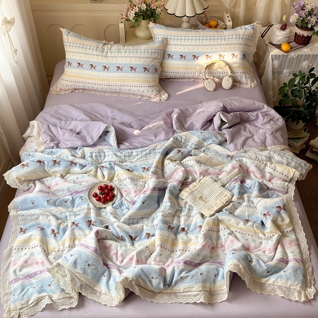 91家纺网 家纺一手货源 找家纺 瑞禾家纺 2026新款彩色花边木棉皱皱纱夏被四件套 小马驹