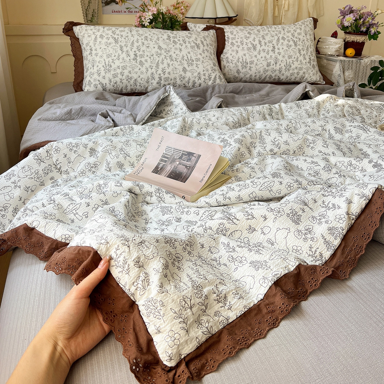 瑞禾家纺 2026新款彩色花边木棉皱皱纱夏被四件套 野餐兔