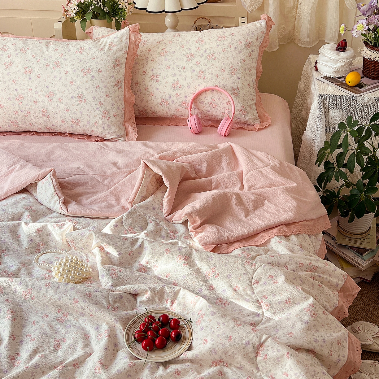 91家纺网 家纺一手货源 找家纺 瑞禾家纺 2026新款彩色花边木棉皱皱纱夏被四件套 樱花季