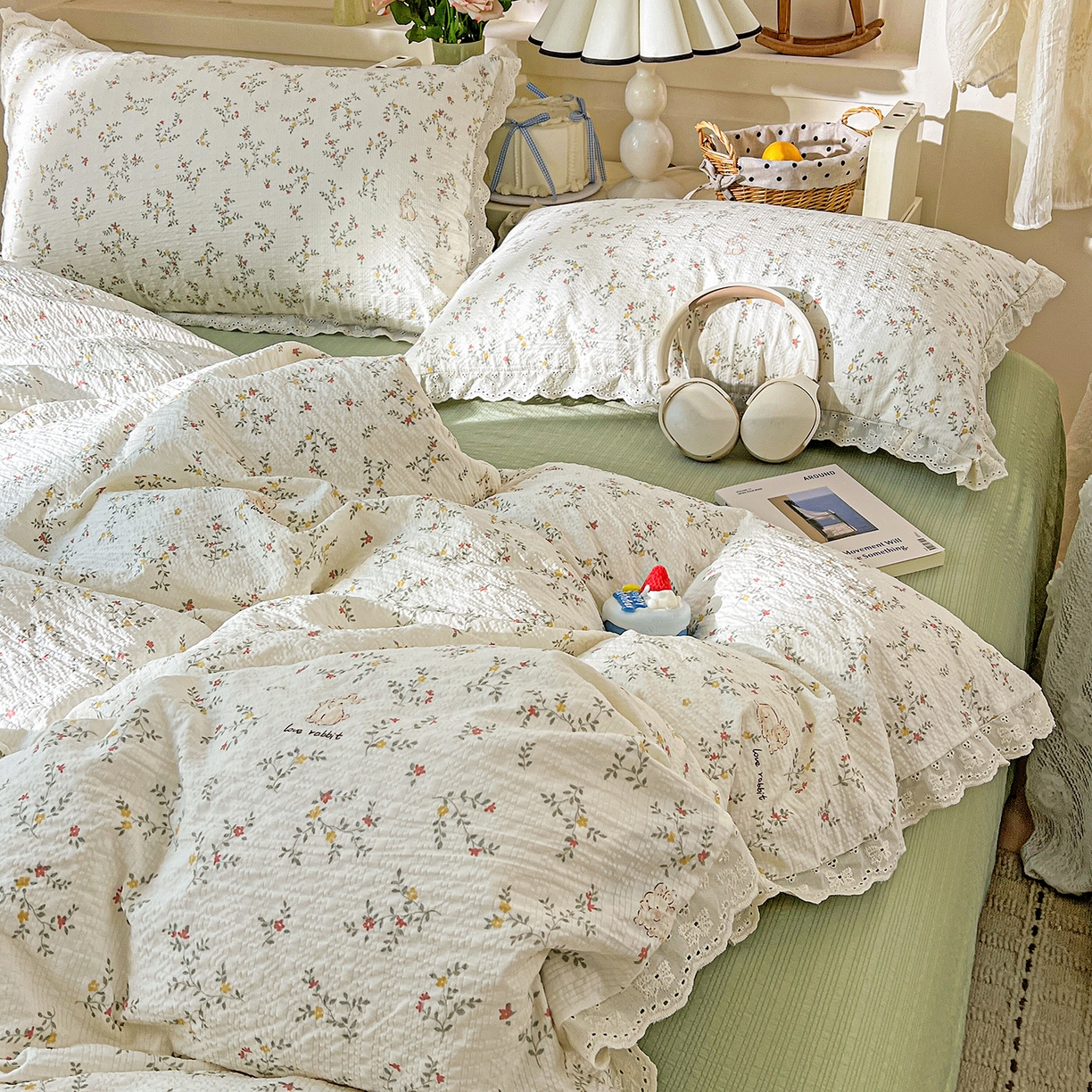 91家纺网 家纺一手货源 找家纺 瑞禾家纺 2026新款泡芙纱花边四件套 花与兔