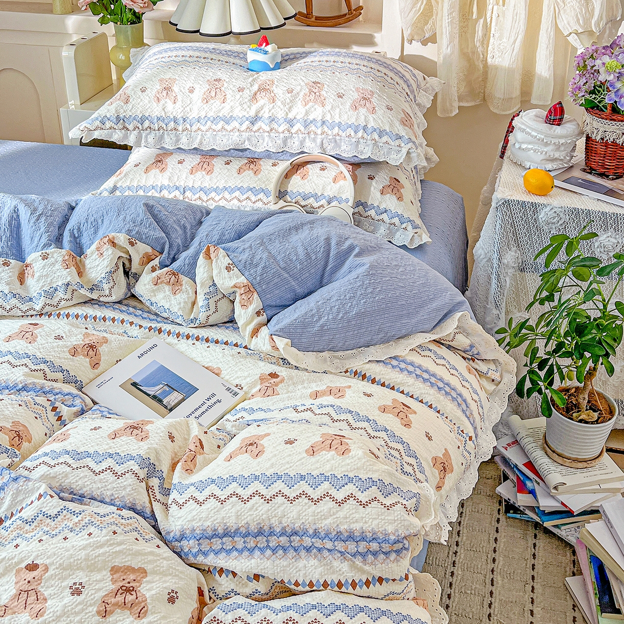 91家纺网 家纺一手货源 找家纺 瑞禾家纺 2026新款泡芙纱花边四件套 萌趣小熊