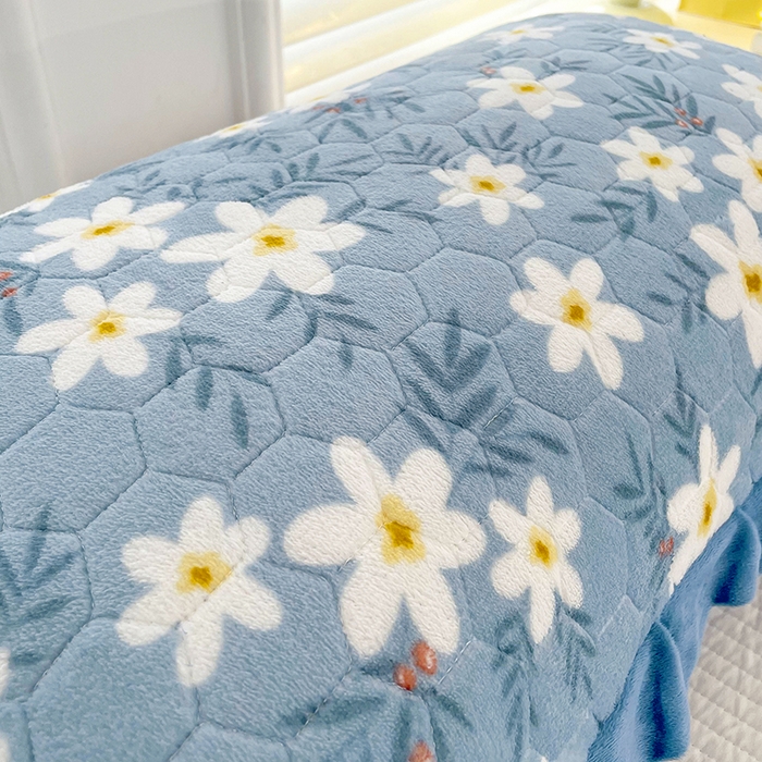 91家纺网 家纺一手货源 找家纺 莉迪娅 2026新款法兰绒花边枕套牛奶绒枕套韩版枕套 迷迭香