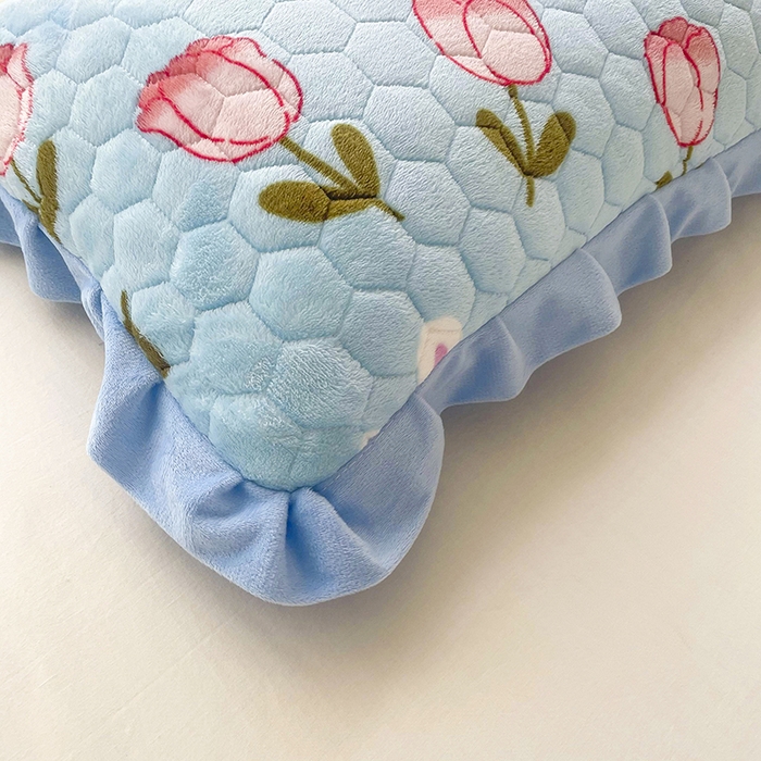 91家纺网 家纺一手货源 找家纺 莉迪娅 2026新款法兰绒花边枕套牛奶绒枕套韩版枕套 郁金香