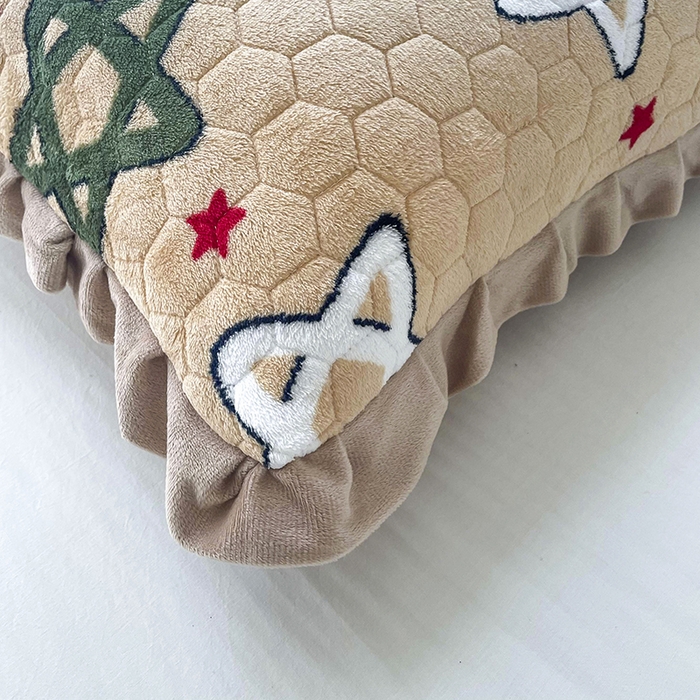 91家纺网 家纺一手货源 找家纺 莉迪娅 2026新款法兰绒花边枕套牛奶绒枕套韩版枕套 看星星