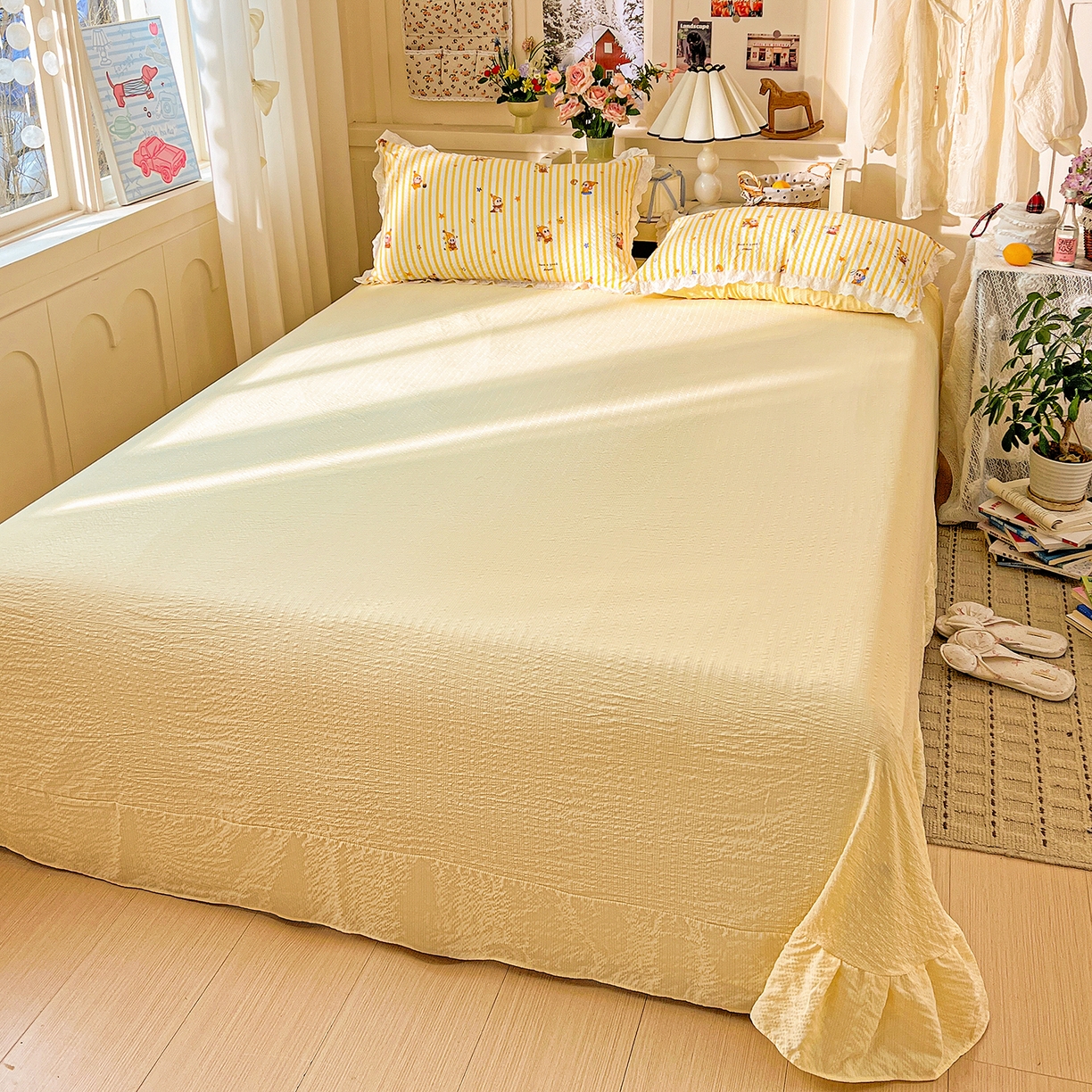 91家纺网 家纺一手货源 找家纺 瑞禾家纺 2026新款泡芙纱花边四件套 小黄人