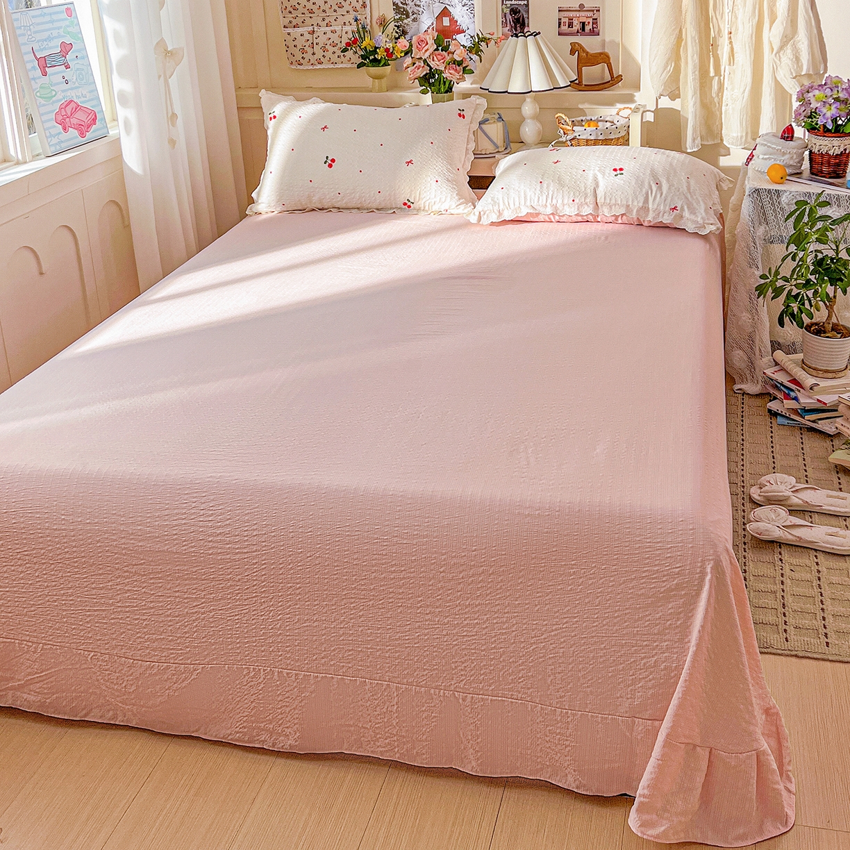 91家纺网 家纺一手货源 找家纺 瑞禾家纺 2026新款泡芙纱花边四件套 樱桃布丁