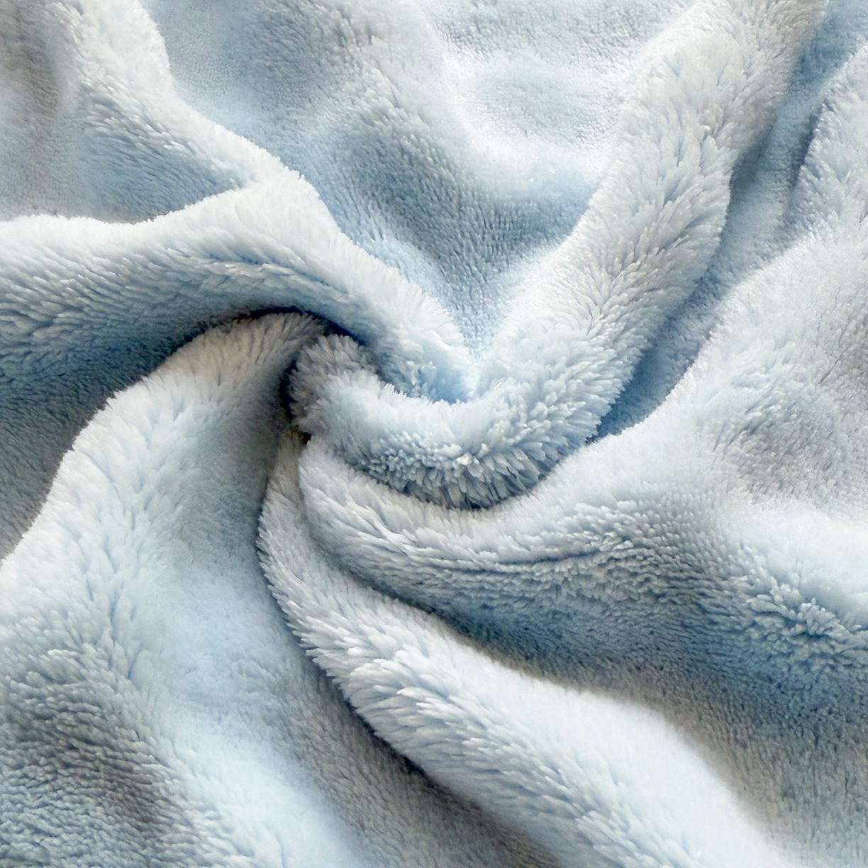 91家纺网 家纺一手货源 找家纺 莉迪娅 2026新款高克重牛奶绒纯色枕套 天空兰