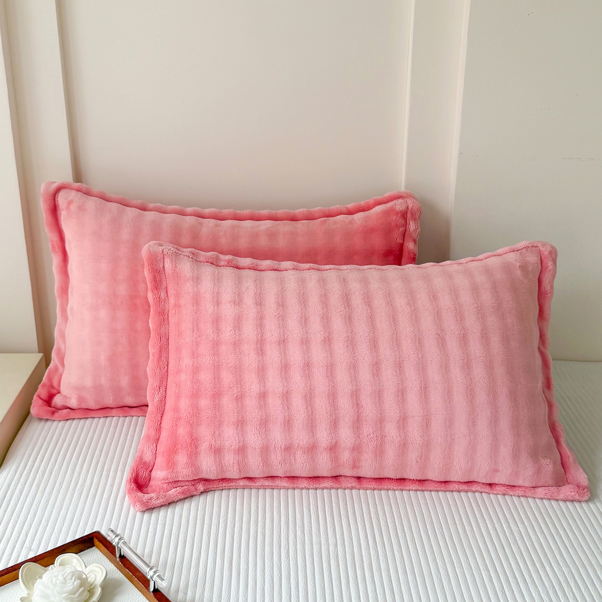 莉迪娅 2026新款高克重牛奶绒纯色枕套 桃红
