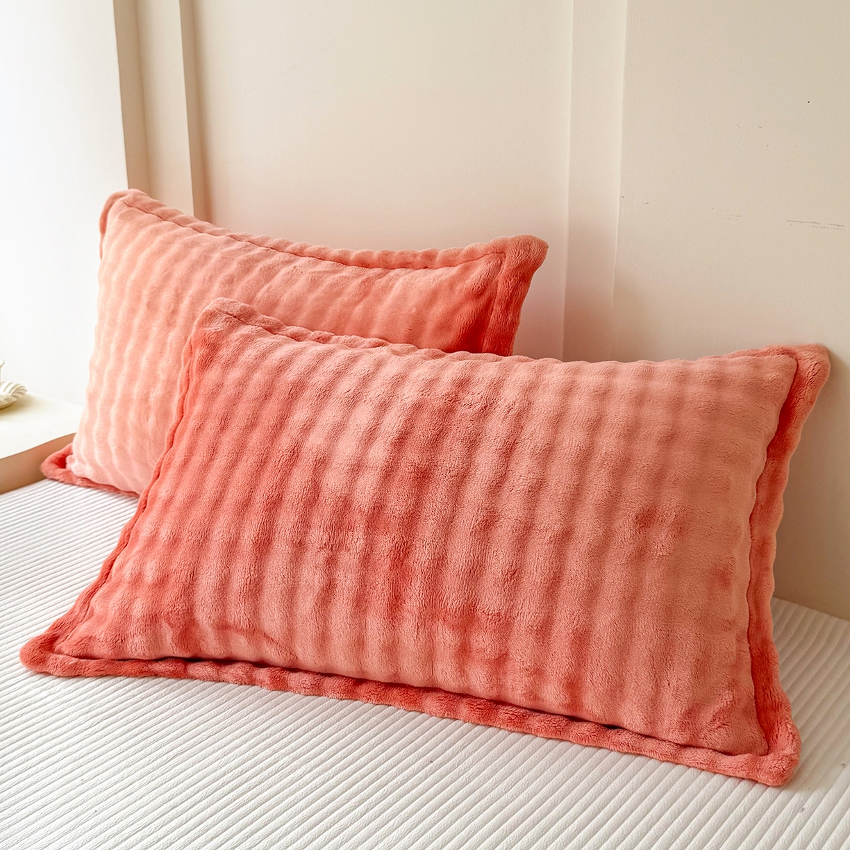 91家纺网 家纺一手货源 找家纺 莉迪娅 2026新款高克重牛奶绒纯色枕套 浅橘