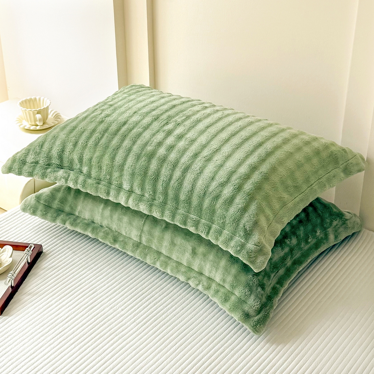 91家纺网 家纺一手货源 找家纺 莉迪娅 2026新款高克重牛奶绒纯色枕套 茶绿