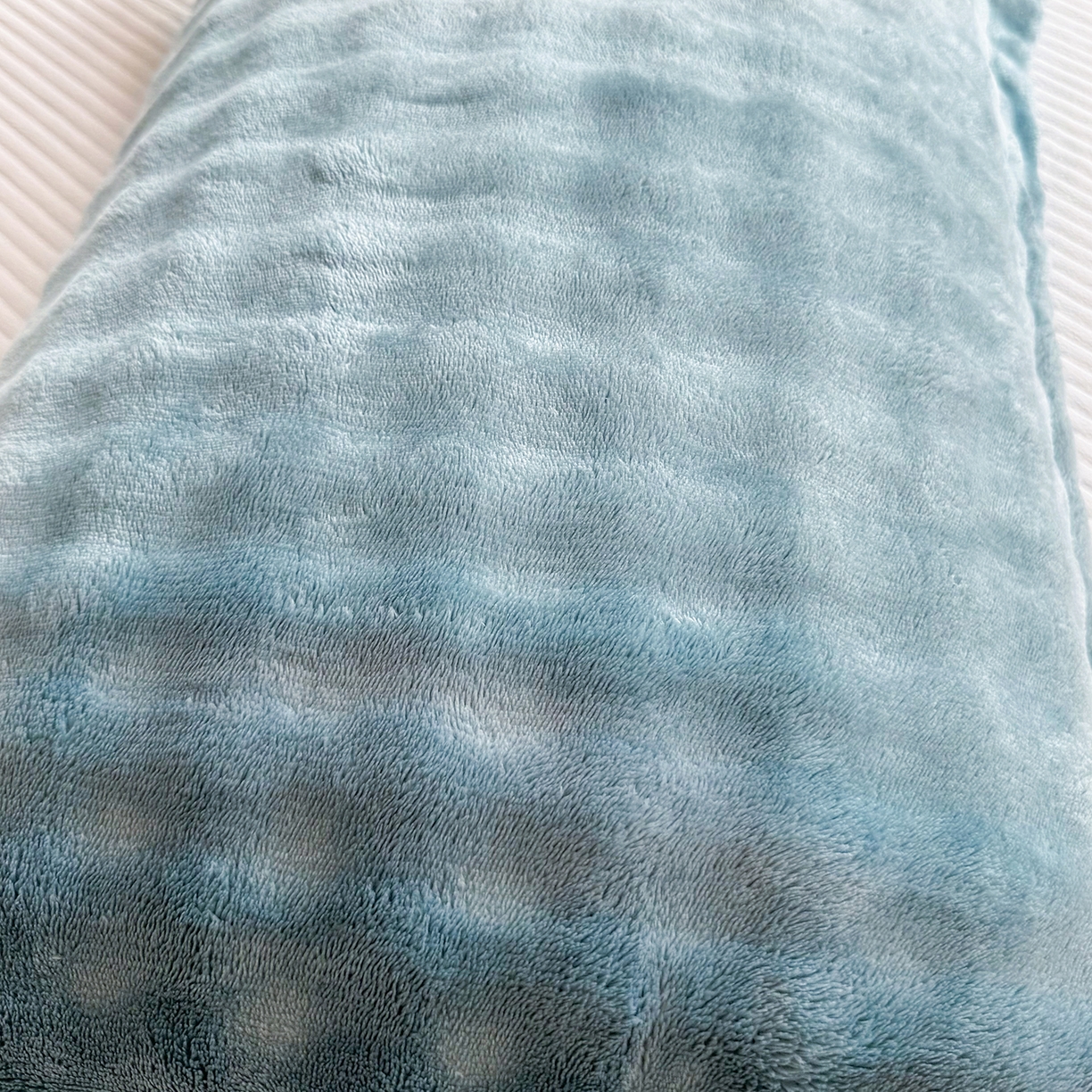 91家纺网 家纺一手货源 找家纺 莉迪娅 2026新款高克重牛奶绒纯色枕套 兰灰