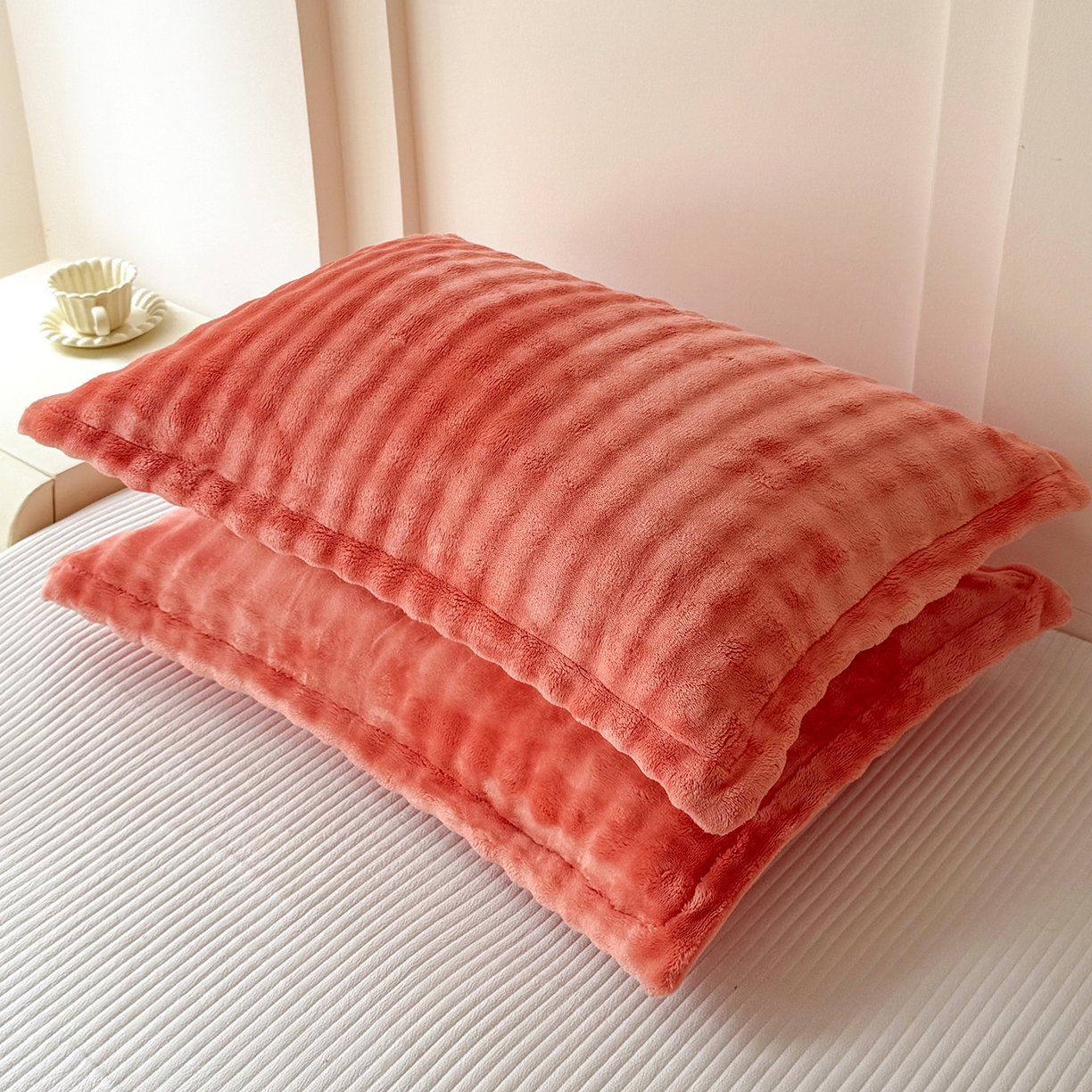 91家纺网 家纺一手货源 找家纺 莉迪娅 2026新款高克重牛奶绒纯色枕套 浅橘