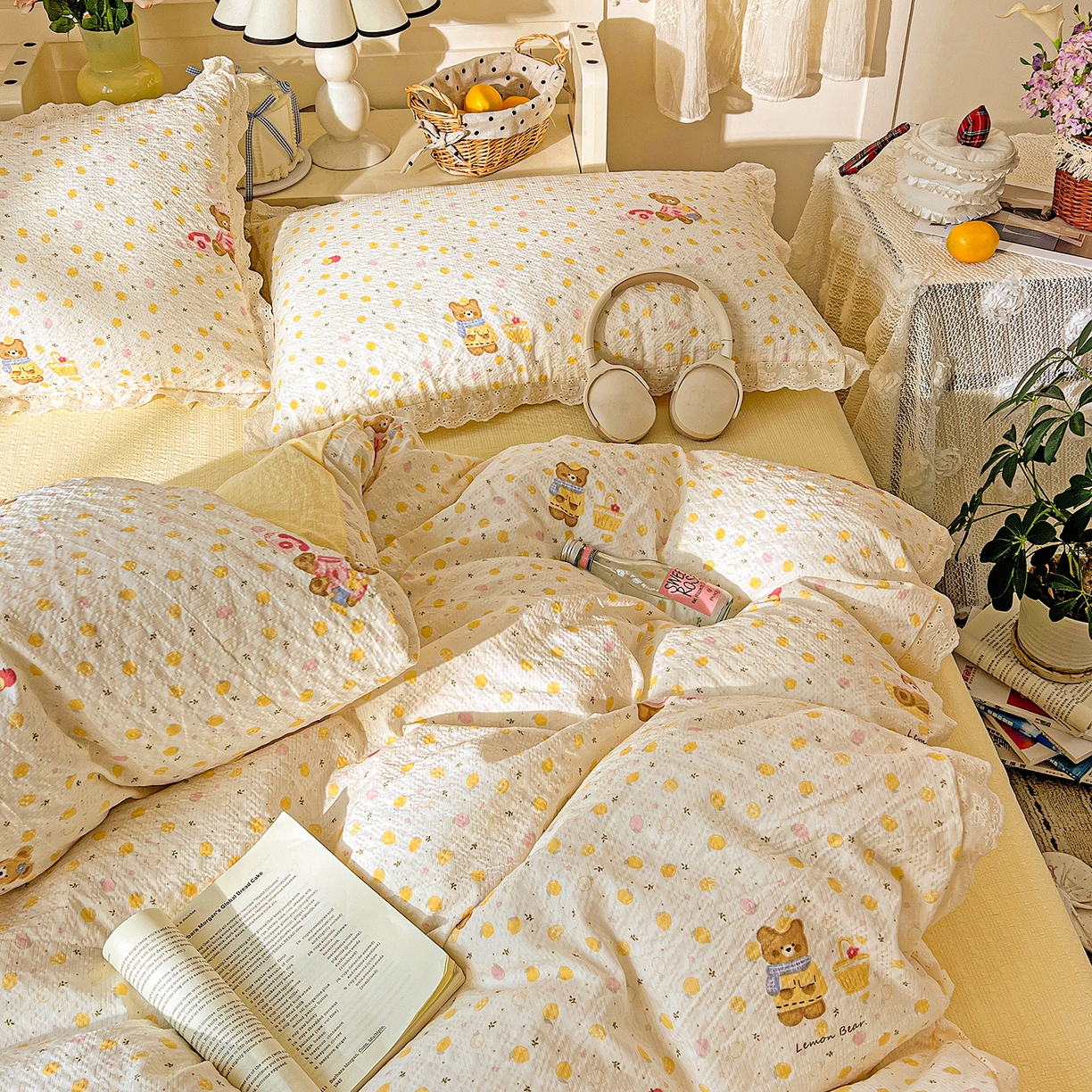 91家纺网 家纺一手货源 找家纺 瑞禾家纺 2026新款泡芙纱花边四件套 棕熊宝贝