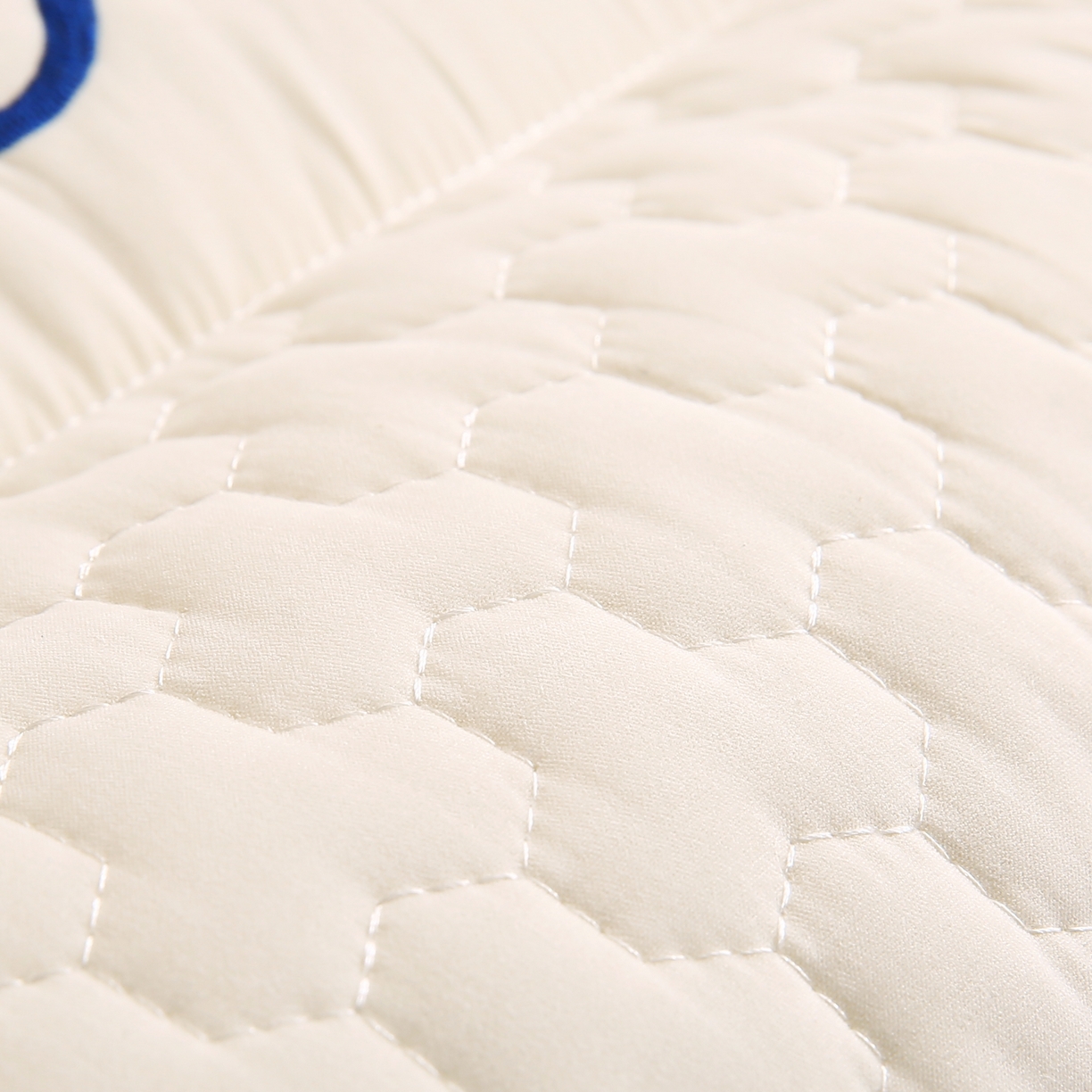 91家纺网 家纺一手货源 找家纺 （总）莉迪娅 2026新款8小时立体深睡眠护颈枕枕头枕芯