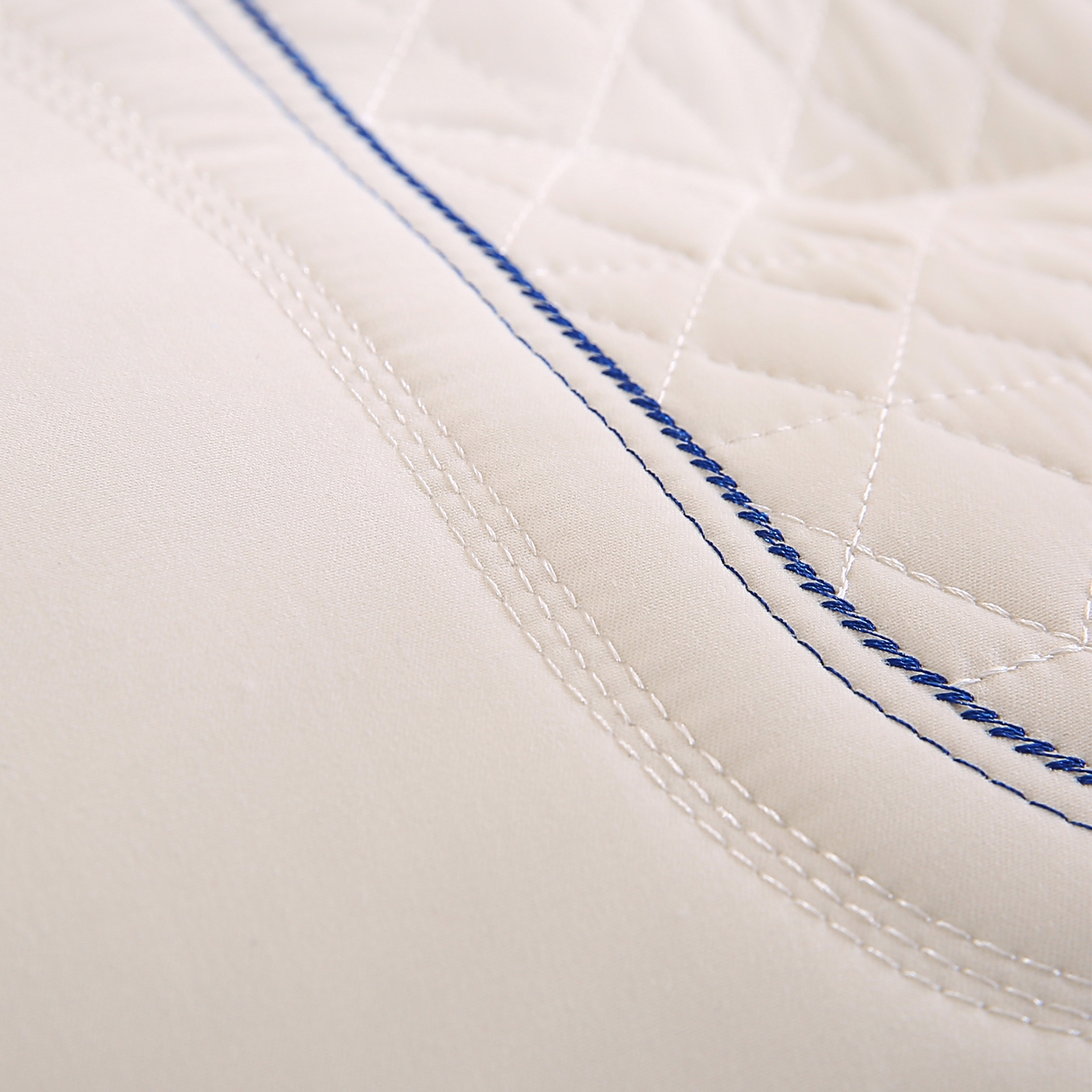 91家纺网 家纺一手货源 找家纺 （总）莉迪娅 2026新款8小时立体深睡眠刺绣护颈枕枕头枕芯