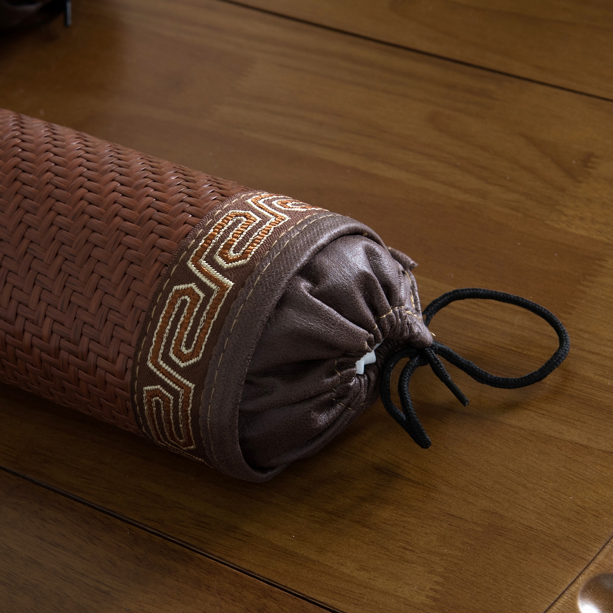 91家纺网 家纺一手货源 找家纺 （总）莉迪娅 2026新款pe藤圆柱颈椎枕 枕头枕芯