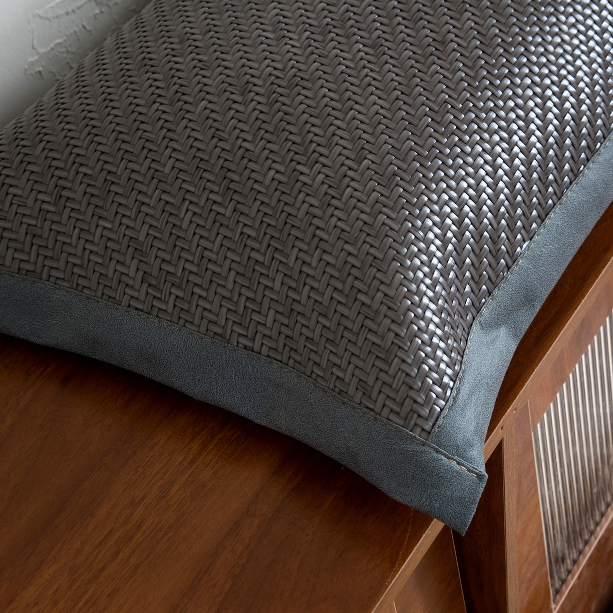 91家纺网 家纺一手货源 找家纺 莉迪娅 2026新款PE冷感夏凉荞麦枕枕头枕芯 pe方角枕灰