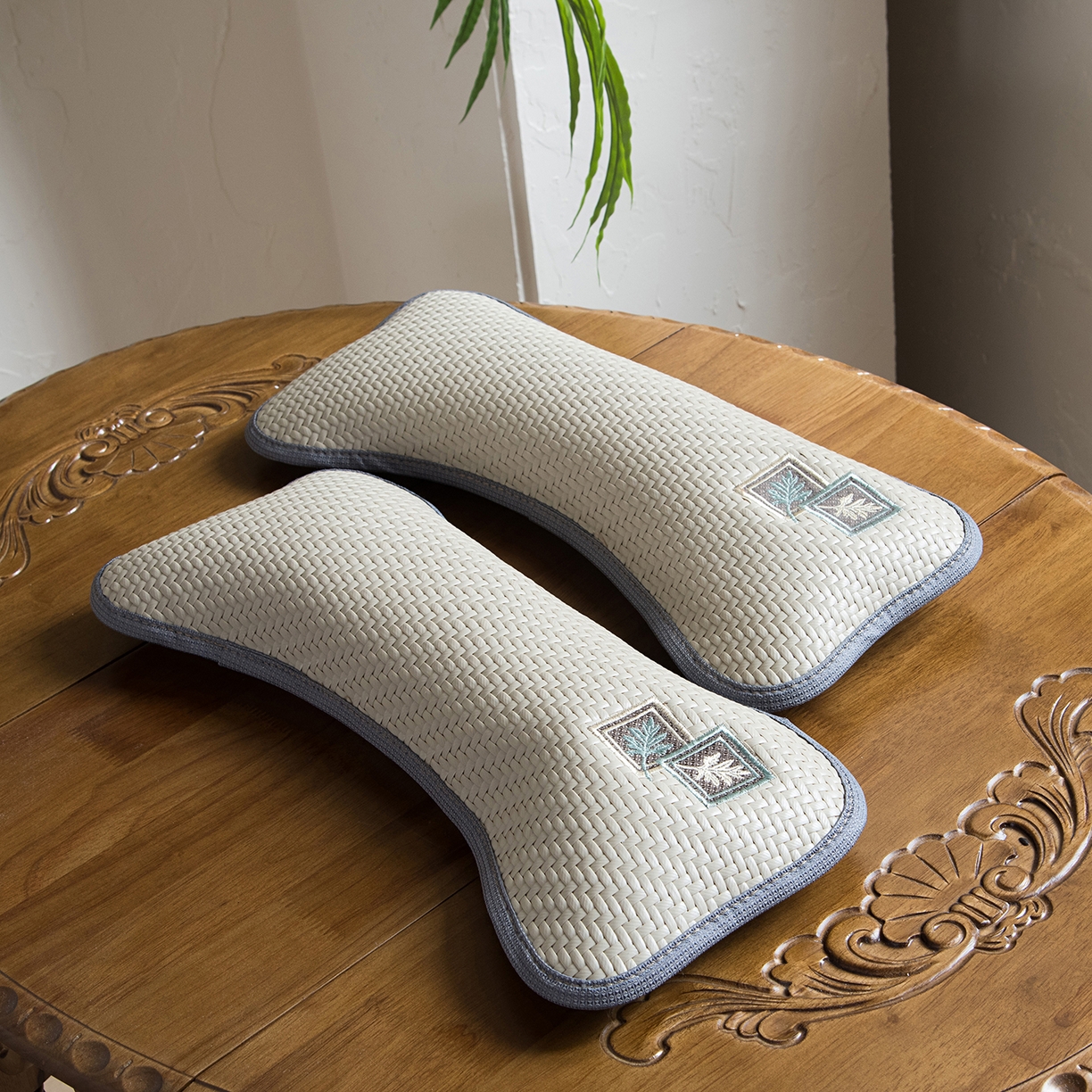 91家纺网 家纺一手货源 找家纺 莉迪娅 2026新款pe高分子凉感荞麦枕枕头枕芯 pe枫叶颈椎枕黄