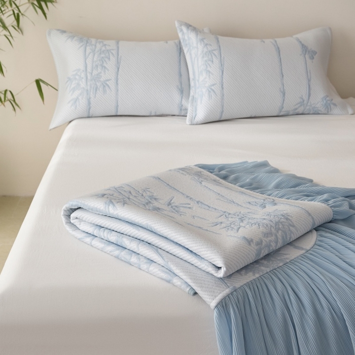 91家纺网 家纺一手货源 找家纺 金绣美居 2026春夏新款PE高分子复合凉感席双面提床裙款凉席三件套-竹影 竹影-蓝色