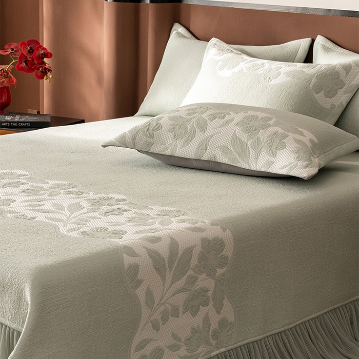 91家纺网 家纺一手货源 找家纺 金绣美居 2026新款PE高分子复合凉感席双面提床裙款凉席三件套-忆江南 忆江南-浅绿