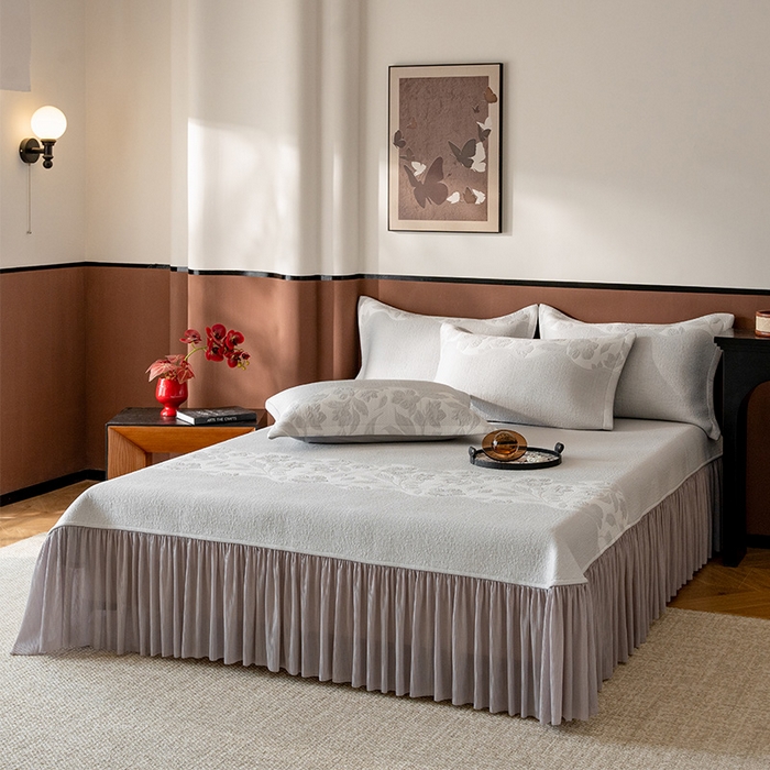 91家纺网 家纺一手货源 找家纺 金绣美居 2026新款PE高分子复合凉感席双面提床裙款凉席三件套-忆江南 忆江南-灰色