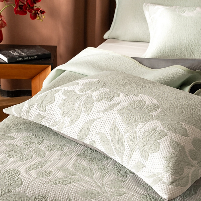 91家纺网 家纺一手货源 找家纺 金绣美居 2026新款PE高分子复合凉感席双面提床裙款凉席三件套-忆江南 忆江南-浅绿